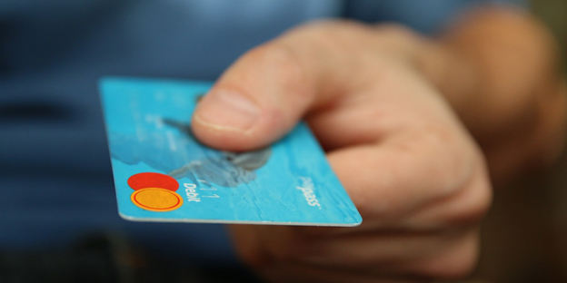 Closing a credit card